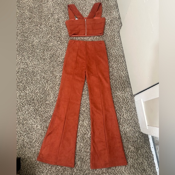 Rust Two Piece Set - Picture 4 of 6